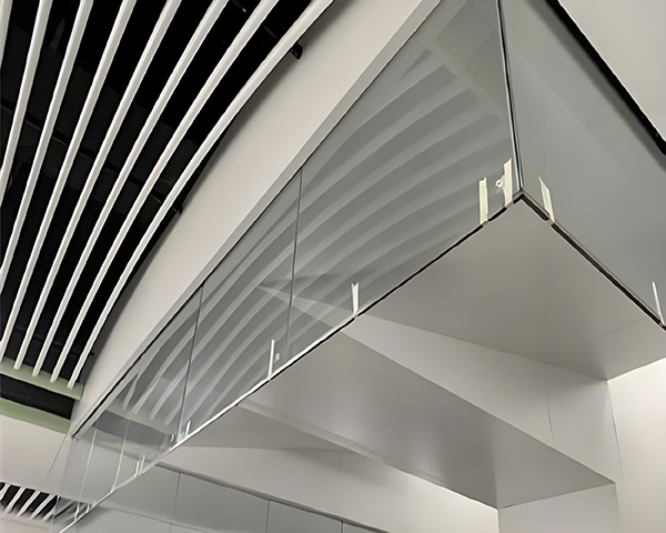 向阳街道玻璃向阳街道挡烟垂壁