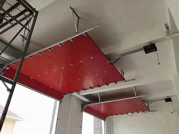 向阳街道工业翻板门