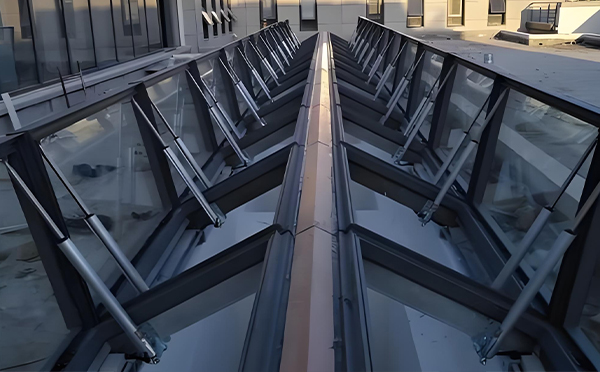 向阳街道排烟窗