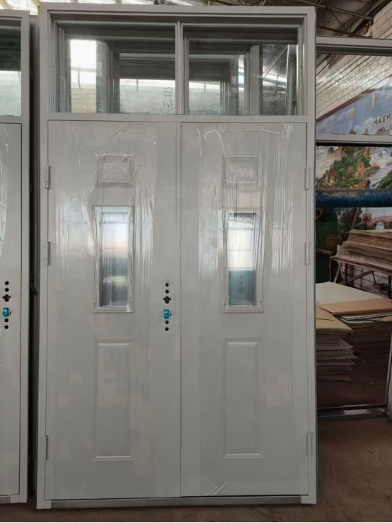 向阳街道学校教室门